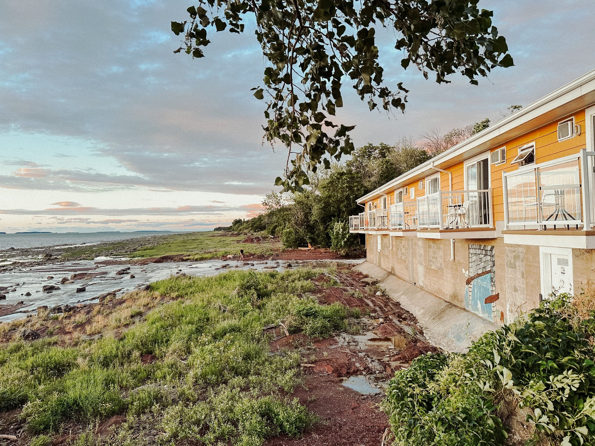 La Plage Motel