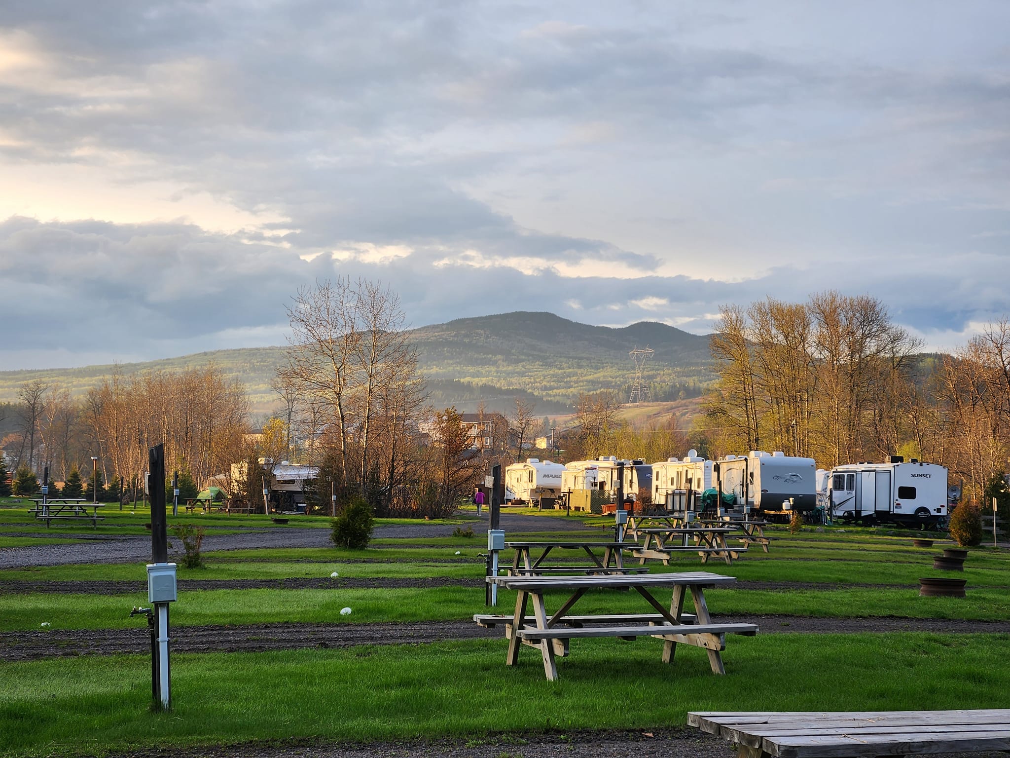 Camping au bord de la rivière