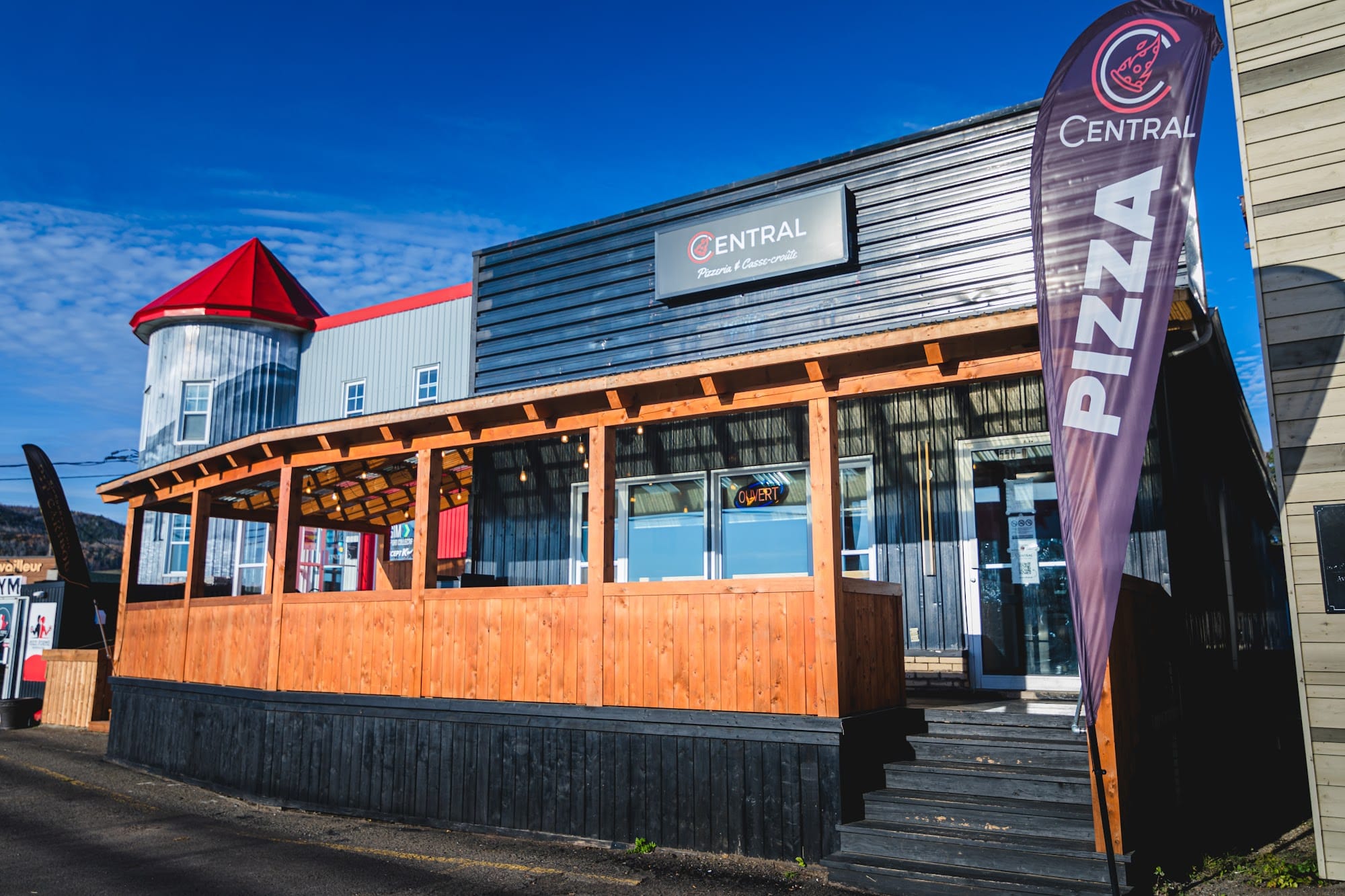 Central Pizzeria & Casse-croûte