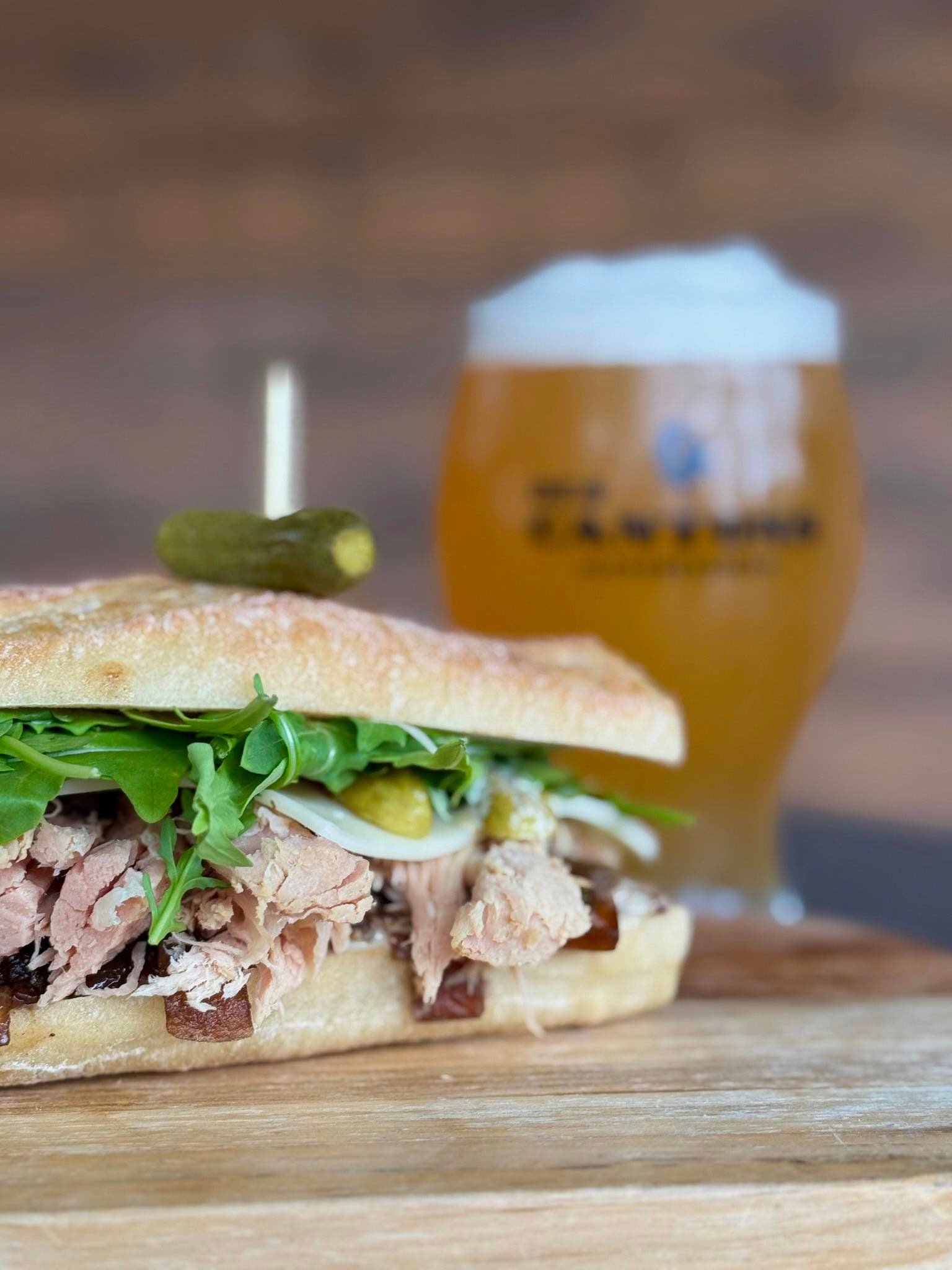 Des Cantons Microbrasserie