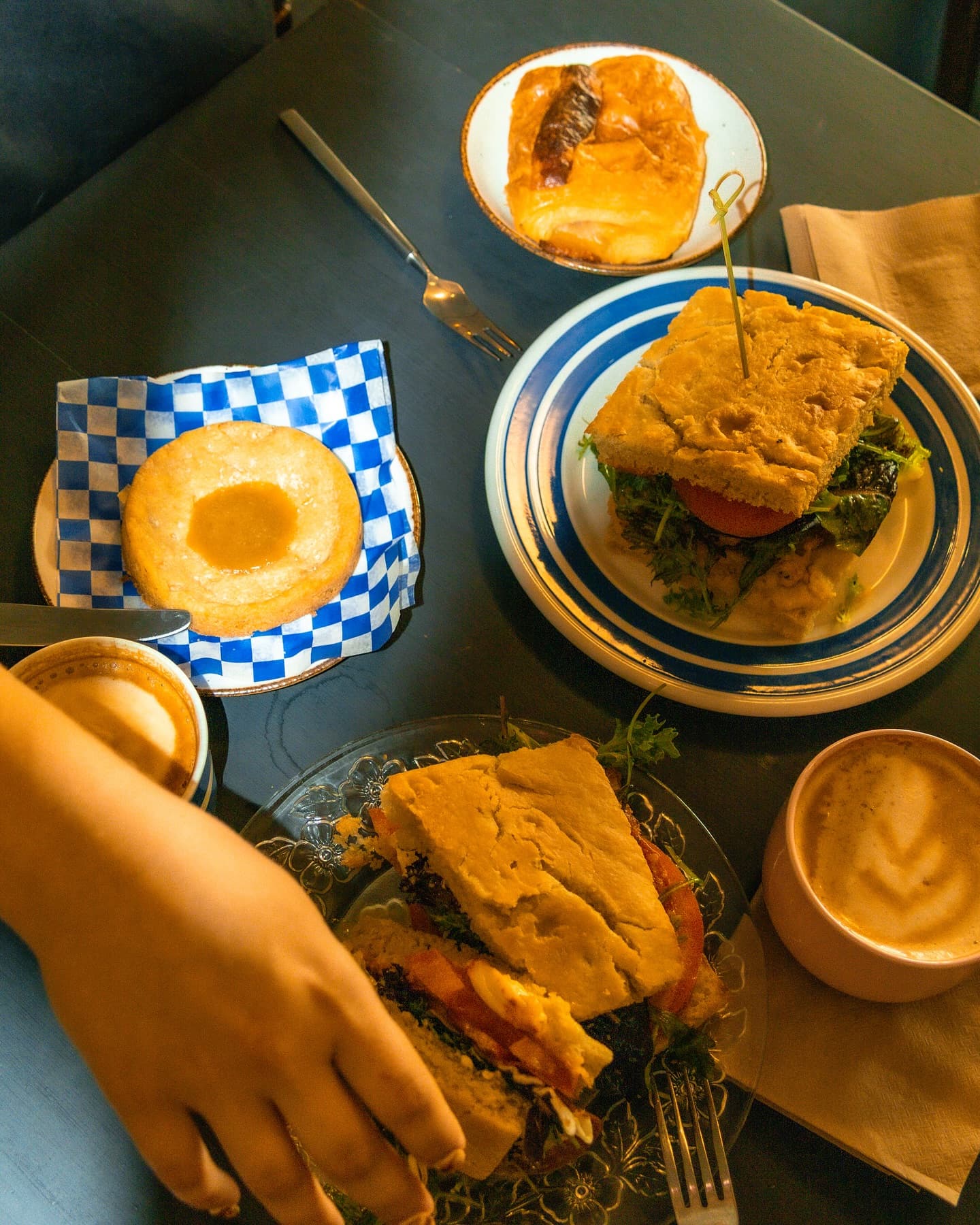 Oui Oui - Café et buvette de quartier