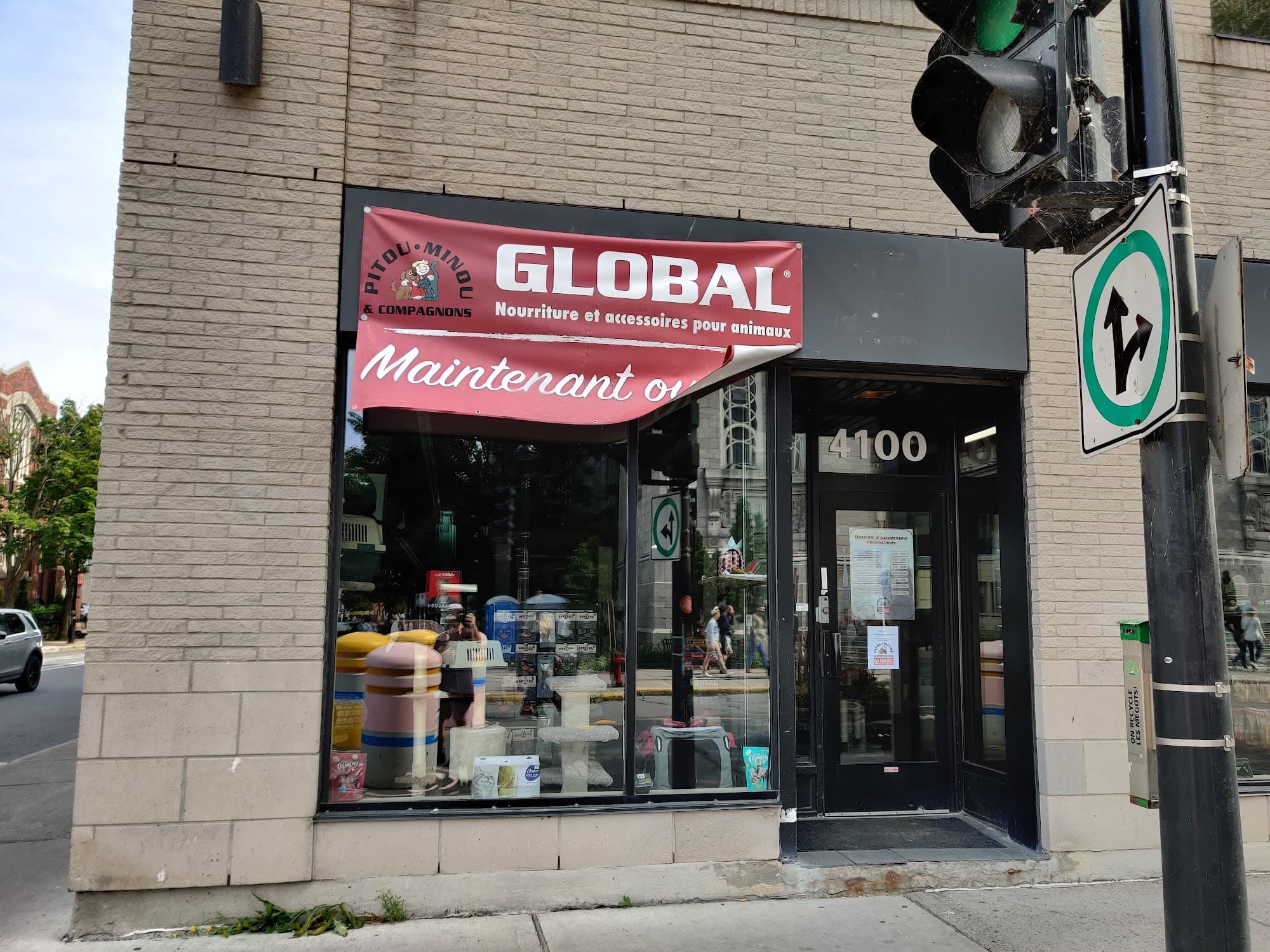 Pitou Minou & Compagnons Verdun